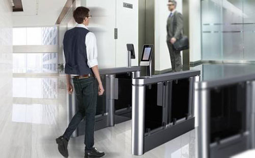 人脸识别进出管理对企业来说有什么作用?