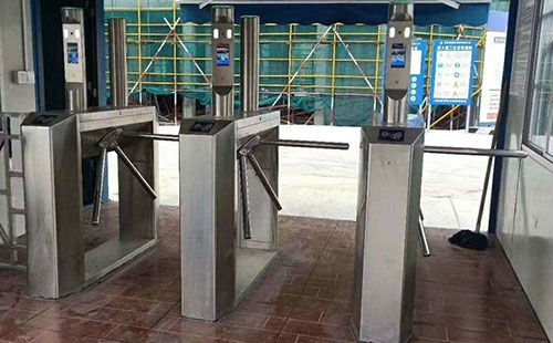 工地安装一套人脸识别管理系统需要多少钱?