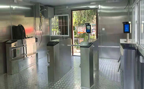 小区人脸识别门禁系统失灵怎么办,是否支持其它刷卡方式？